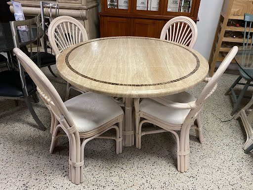 White Bamboo Leaders Dining Set
