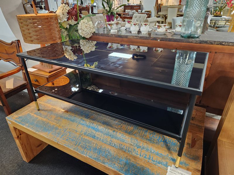 Coffee Table – Design Furniture Outlet & Consignment