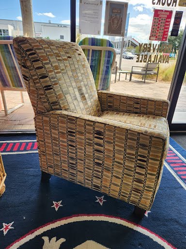 Haverty's Push-Back Recliner