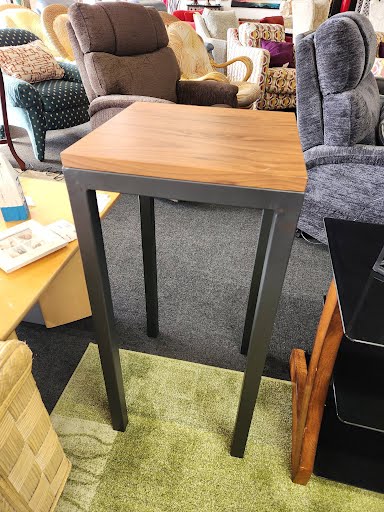 Room & Board Pedestal Table