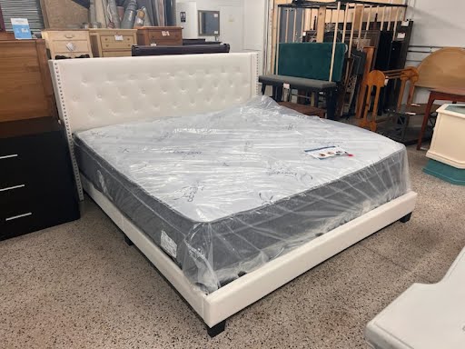White King Bed