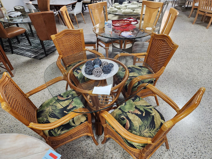 Dining Set