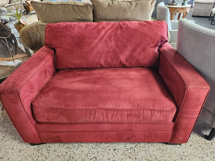 Red TWIN Haverty's Sleeper Chair