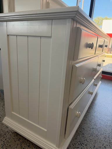 5 PC Queen White Cottage Set