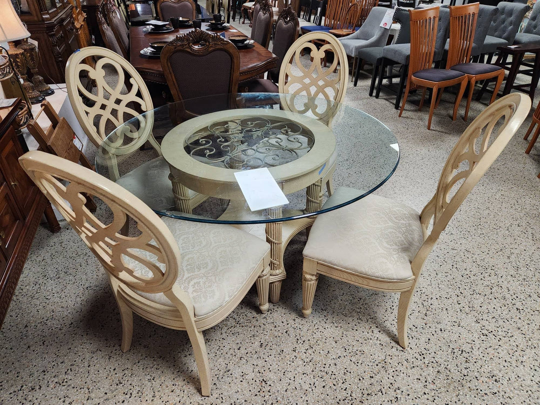 54" Round Stanley Furniture Dining Set w. 4 Chairs