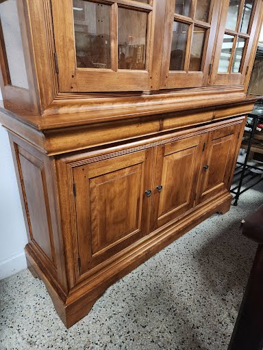 60"w China Cabinet