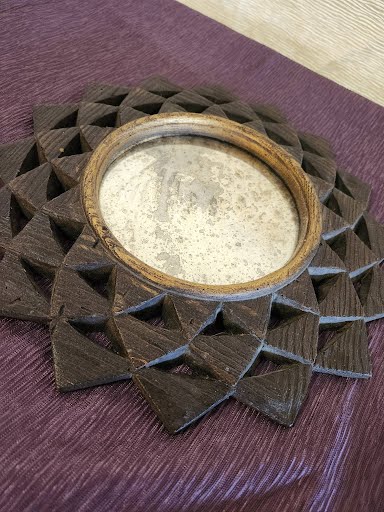 12" Round Mercury Glass Wall Decor