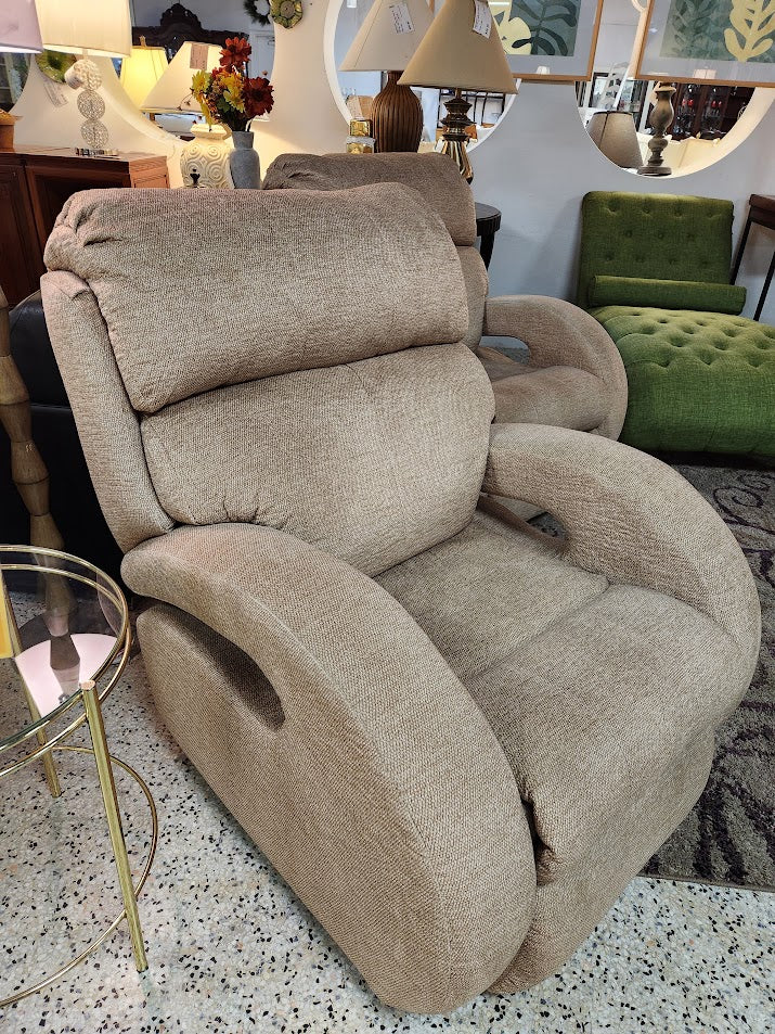 Recliner Chair
