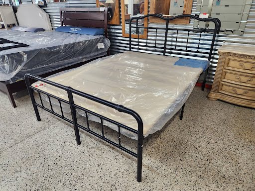 Queen Bed Blk Metal