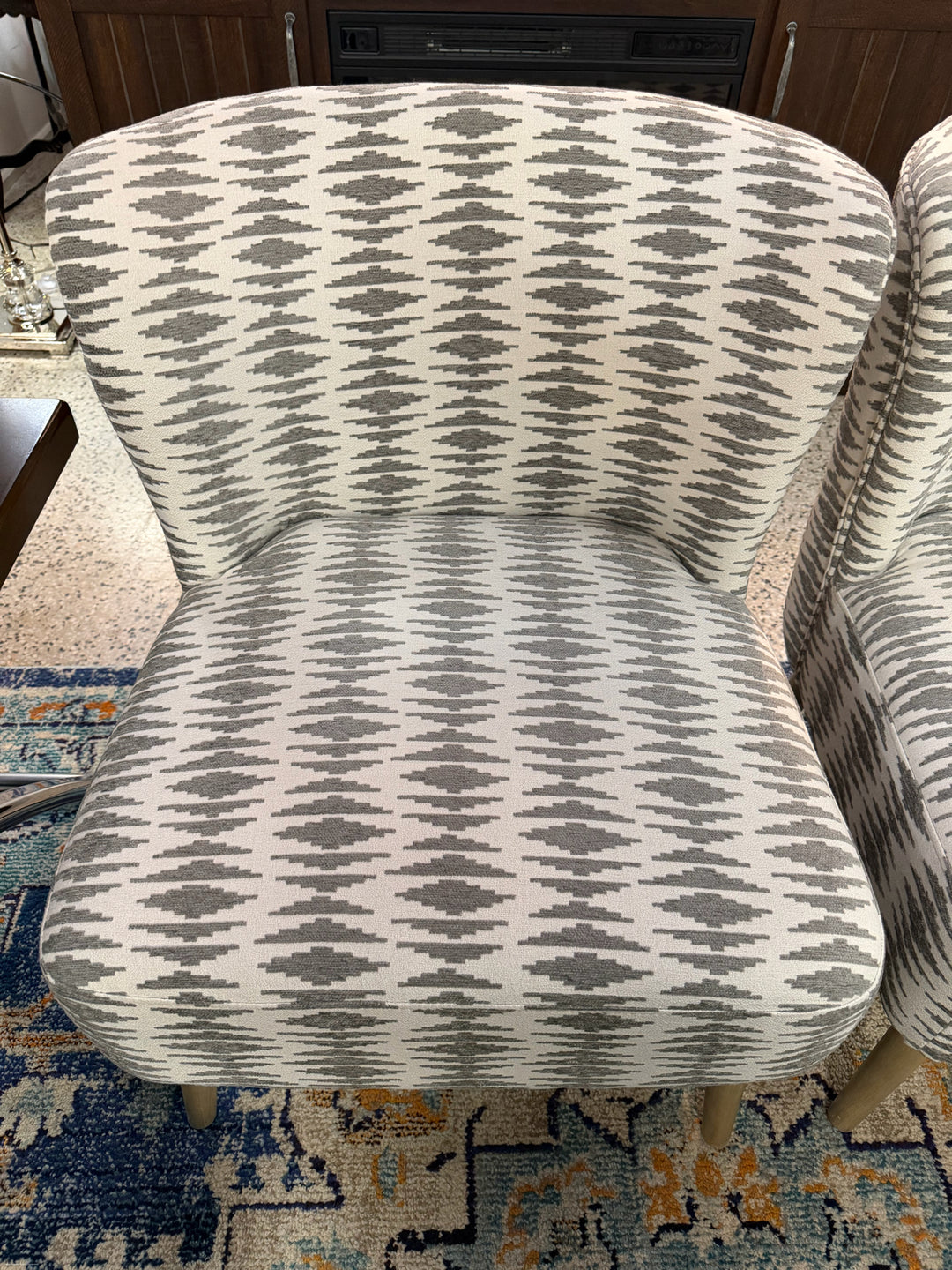 Grey/White Armless Chair
