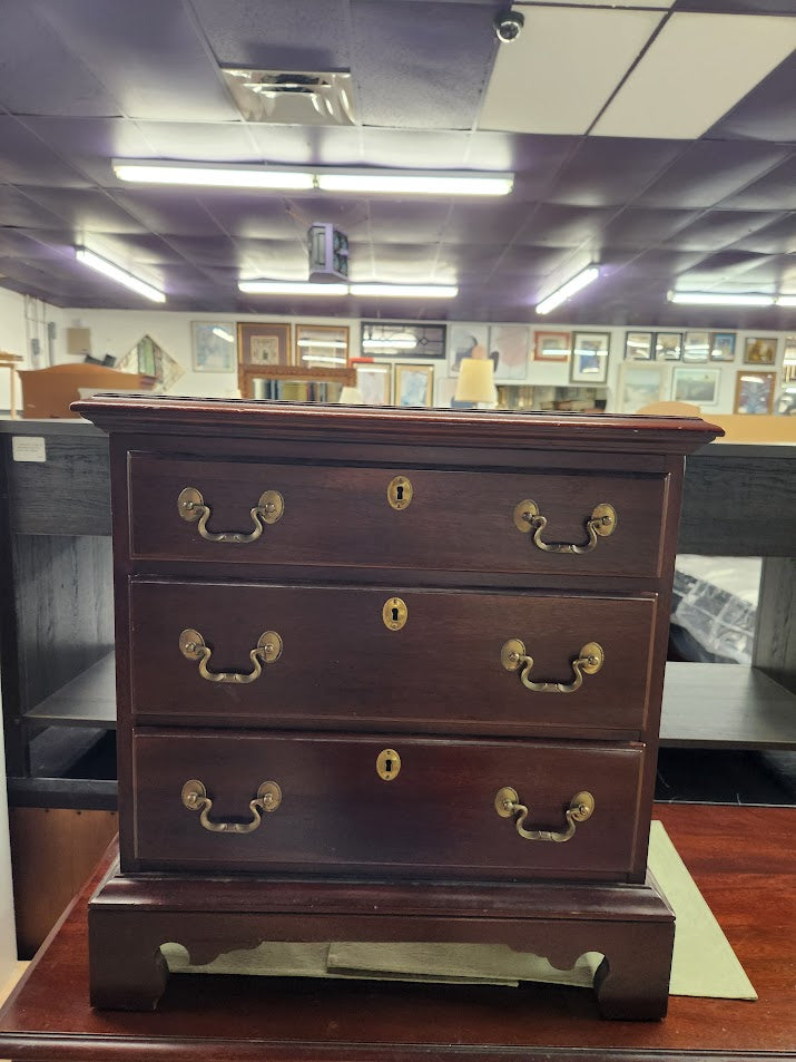Mahogany Wood 12- Drawer Dresser