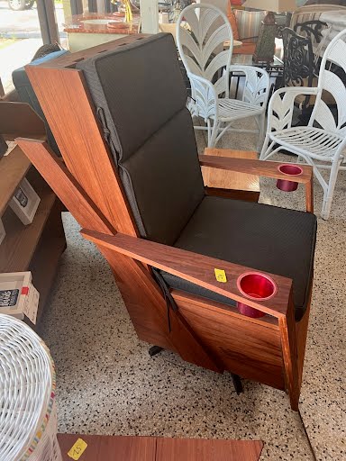 Outdoor Chair 32"w Swivel Rocker