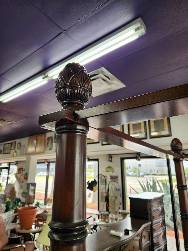 Queen Bed Poster Canopy Bed