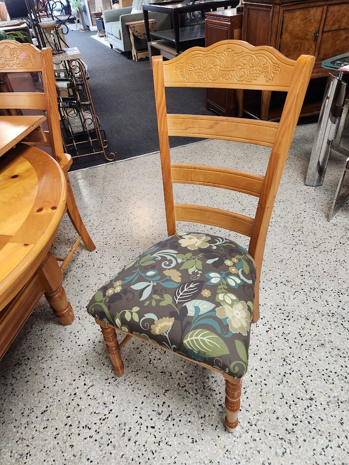 Knotty Pine Dining Set