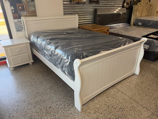 5 PC Queen White Cottage Set