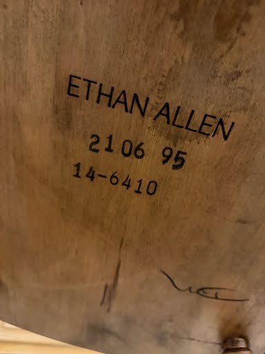 ETHAN ALLEN Windsor Chair