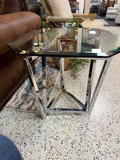 24x24 Glass Top End Table