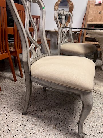 60" Round Glass Top Dining Set w.Four Chairs