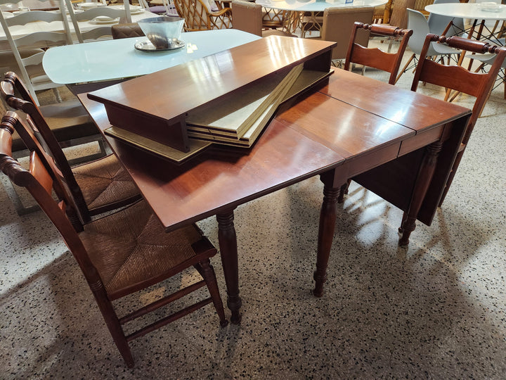 Willett Wildwood Antique Cherry Wood Dining Set
