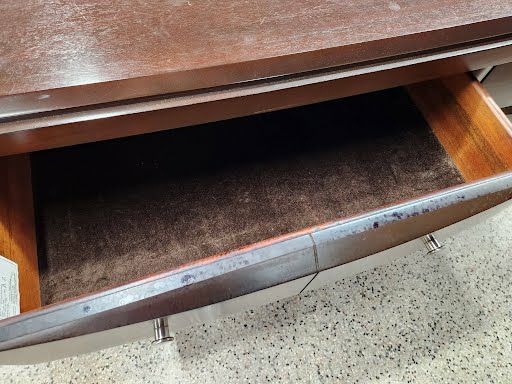 Palliser Dresser 8 Drawers