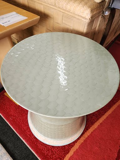 PIER 1 | 16R" Shell Pedestal Accent Table