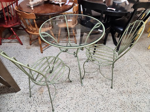 32" Round Metal Outdoor Set
