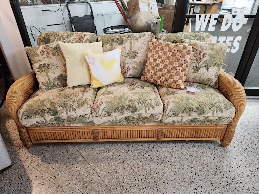 78" Rattan/Wicker Sofa