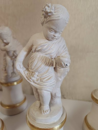 Borghese Vintage Figurines