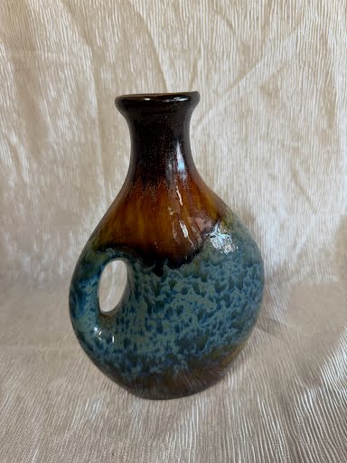 9.5' Glaze Vase