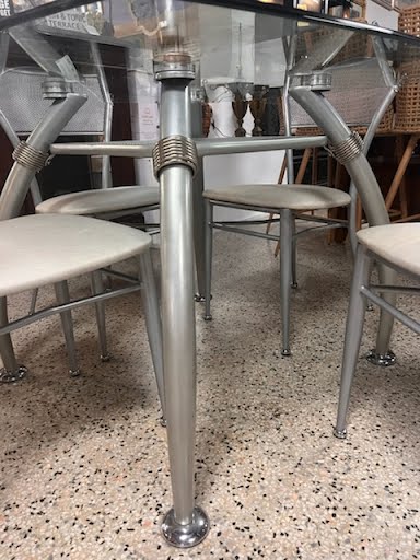 42" Glass Top Chrome Dining Set