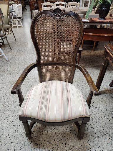 Dark Wood Eteched Glass Inserts Dining Set w. 6 Chairs +2 Leaves