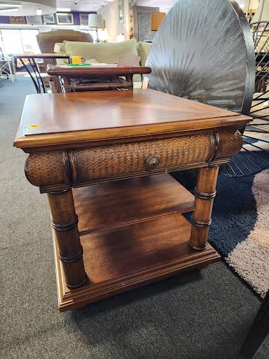 Cindy Crawford End Table Single Drawer