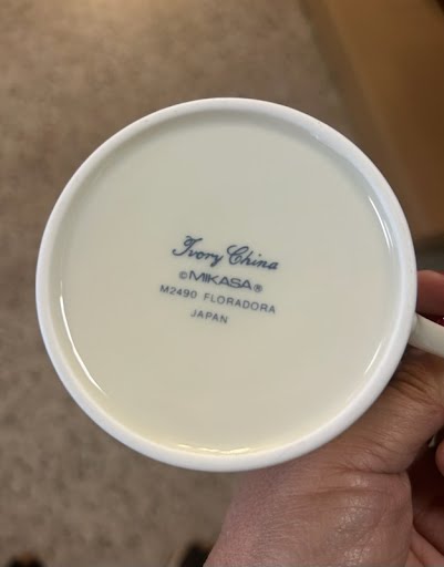 Sugar bowl w/lid MIKASA "Floradora" China