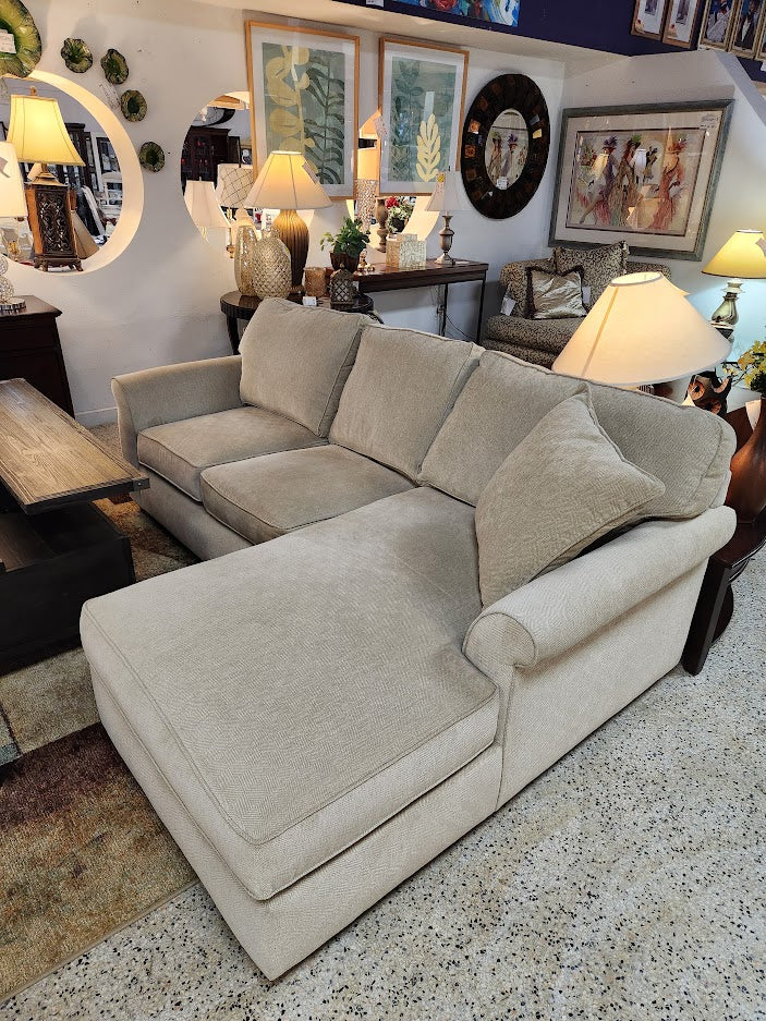 Havertys Beige 3 seat fabric sectional