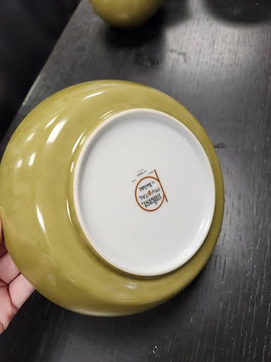 8" Round Vegetable Bowl La Ronde by Mikasa
