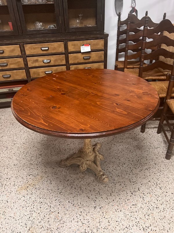 40" Round Dining Table