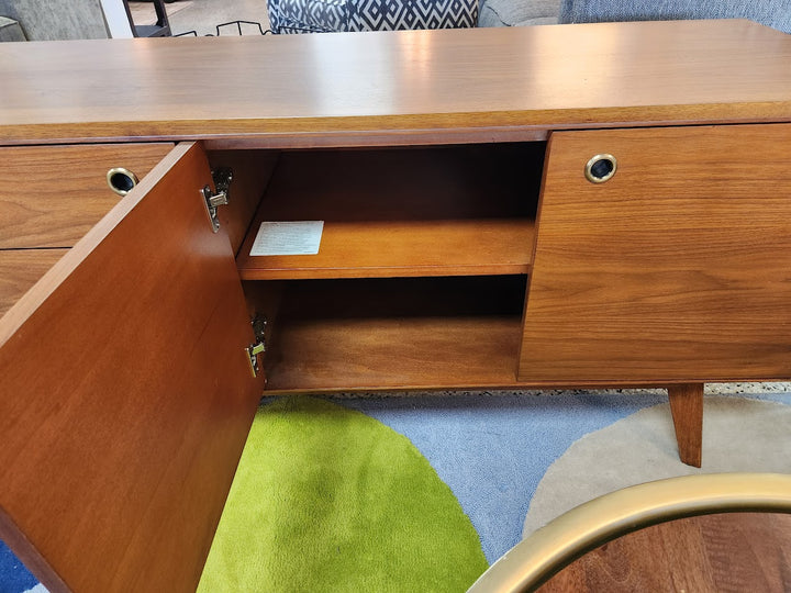 WEST ELM Arlo console