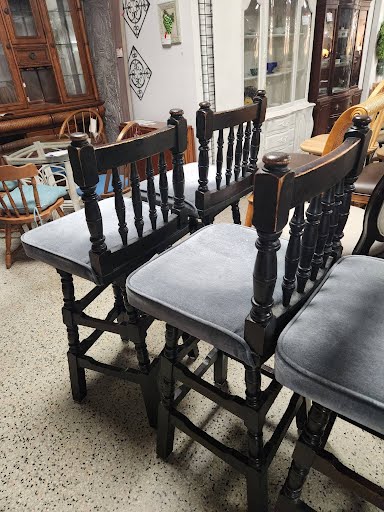 Dark Wood Barstools (Set of 4)