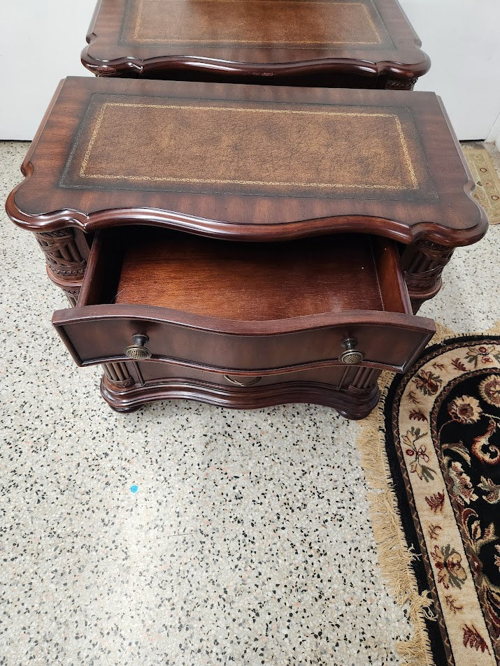Mohagony Wood Carved Nightstand