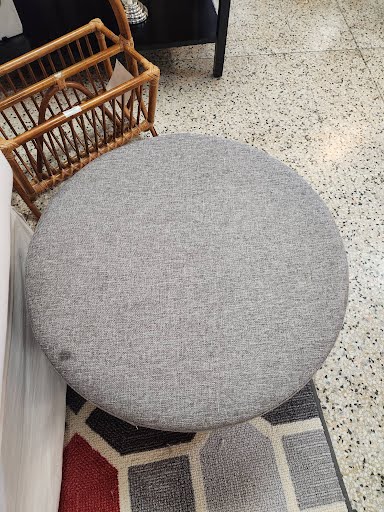 Gray Storage Ottoman 14H/22R"