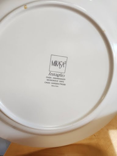 China Dinner Plate Garden Prose by Mikasa