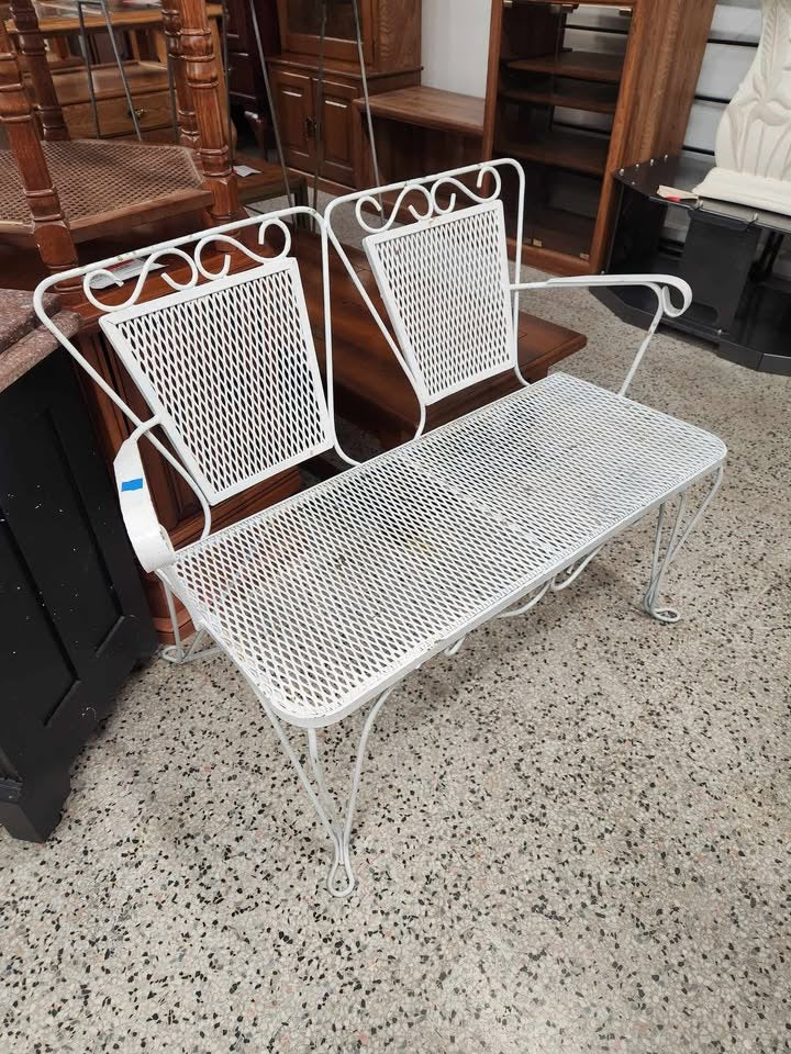 3 PIECE Metal WHite Outdoor Set