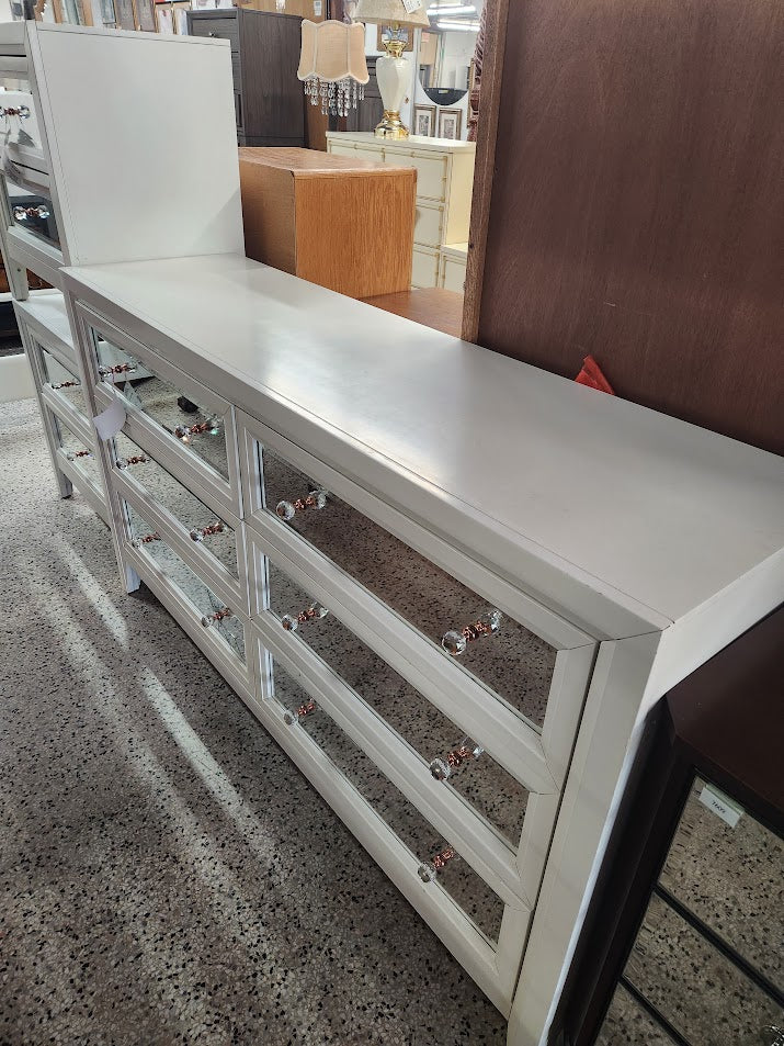 American Signature Dresser