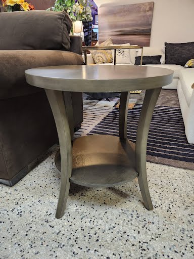 End Table 23" Round
