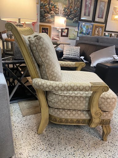 Light Wood Arm Chair