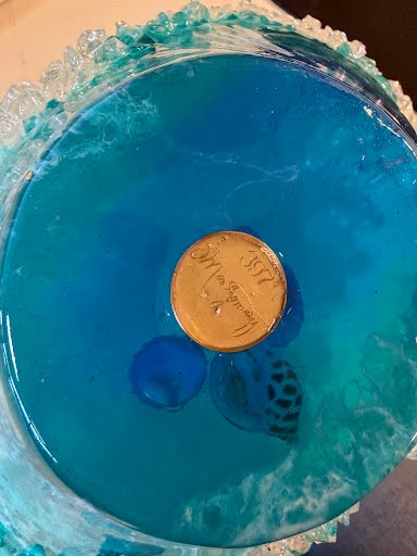 Wave Resin Bowl Centerpiece