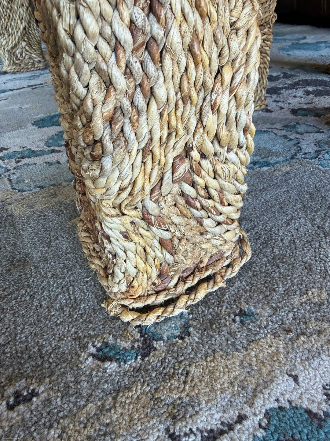 Rush interlocking coffee table