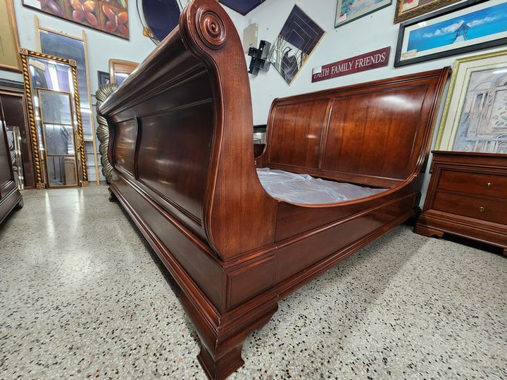 Cherry Thomasville Bed Sizes King Bed Set
