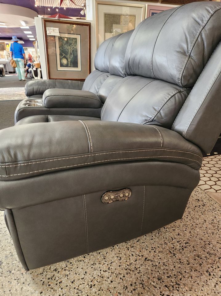 Charcoal Double Recliner Center Console Love Seat