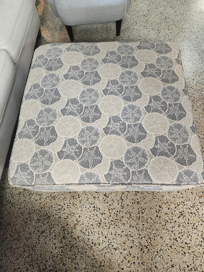Rooms to Go Ottoman